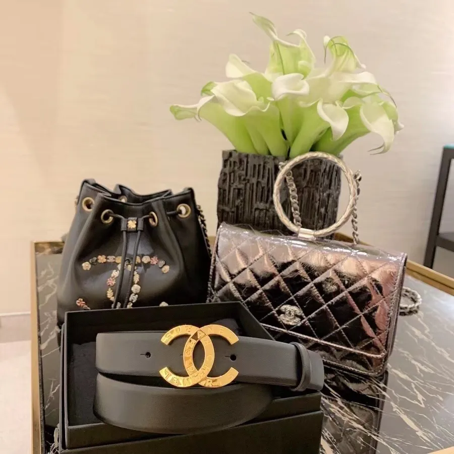 Chanel Cc колан с катарама 3 см златен обков телешка кожа колекция есен/зима 2020 г., черен