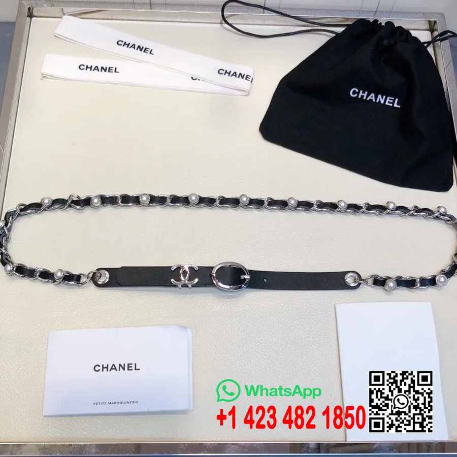 Ремень Chanel длиной 1 мм с жемчужной цепочкой и серебряной фурнитурой из телячьей кожи, коллекция осень/зима 2020, черный