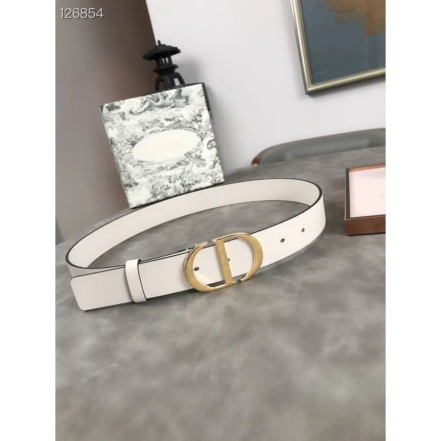 Christian Dior Montaigne Belte 3 Cm Gull Hardware Kalveskinn Høst/vinter 2020 Kolleksjon, Hvit