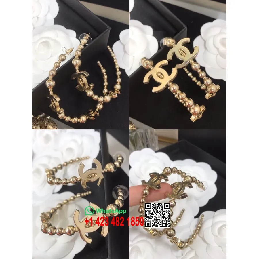 Boucles D'oreilles Créoles Chanel Ball Cc Logo Métal Collection Printemps/été 2022, Doré