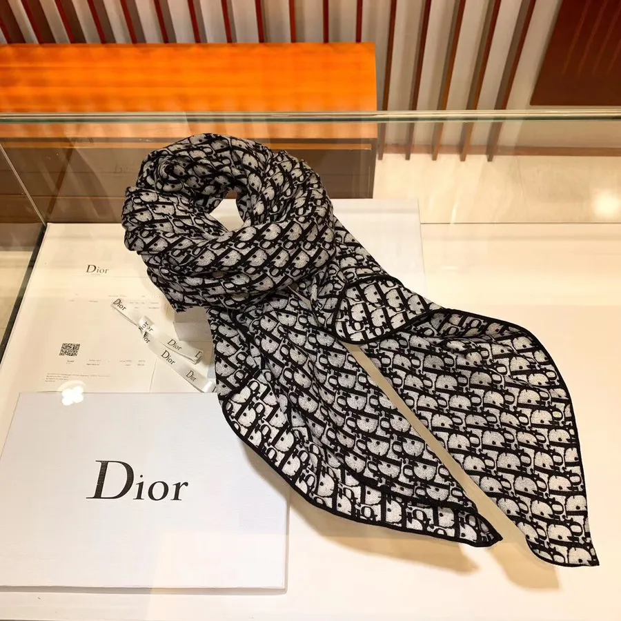 Christian Dior CD Oblique Cashmere Scarf 140cm Fall/Winter 2019 Collection, Black