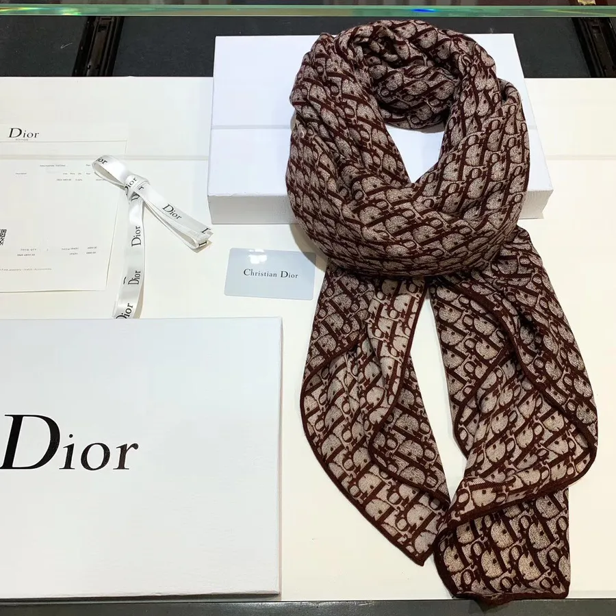 Christian Dior CD Oblique Cashmere Scarf 140cm Fall/Winter 2019 Collection, Burgundy