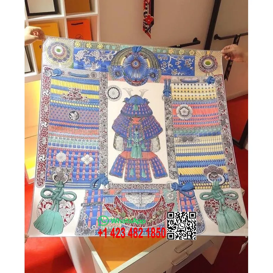 Syal Selendang Ornamen Samurai Hermes Koleksi Musim Gugur/dingin 90cm 2020, Biru/putih