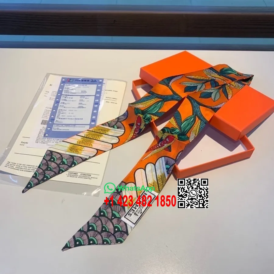 Hermes Twilly Scarf 90cm Fall/Winter 2020 Collection, Orange