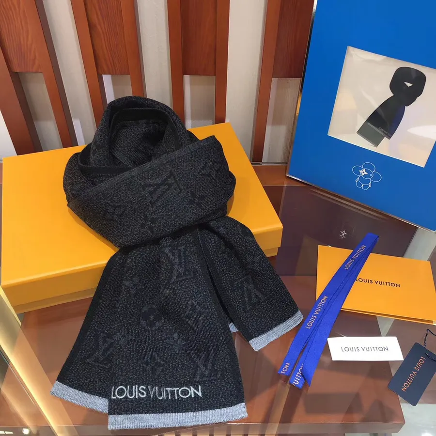 Louis Vuitton My Monogram Eclipse Yün Atkı 180cm Sonbahar/kış 2019 Koleksiyonu M73468, Siyah