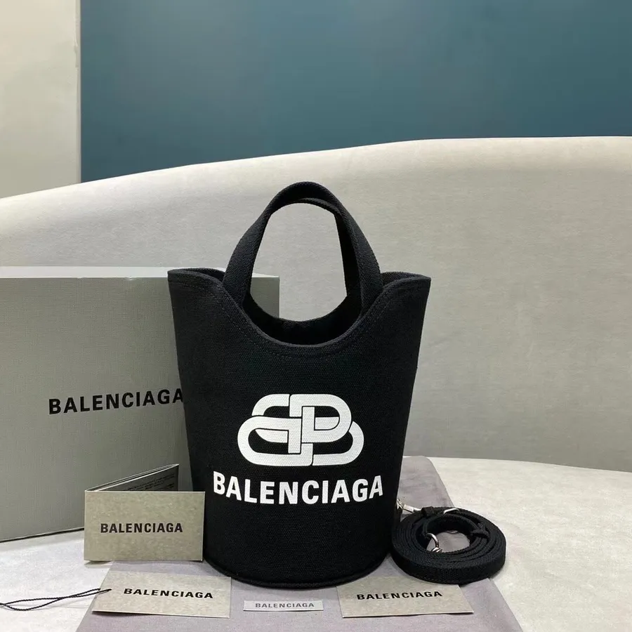 Balenciaga Keskmise Lainega Kandekott 23cm Lõuendist Sügis/talv 2020 Kollektsioon, Must