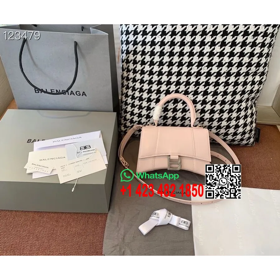 Balenciaga Sanduhr-tasche, 20 Cm, Kalbsleder, Gealterte Silberne Hardware, Herbst/winter-kollektion 2020, Errötendes Rosa