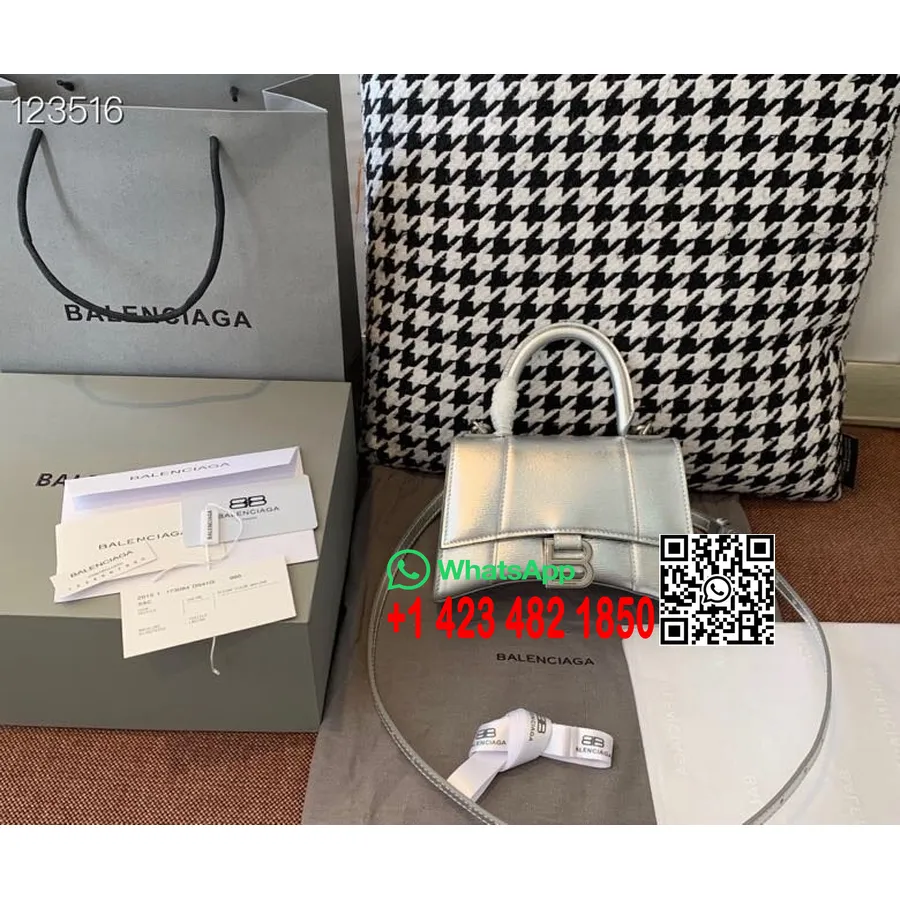 Balenciaga Sanduhr-tasche, 20 Cm, Kalbsleder, Gealterte Silberne Hardware, Herbst/winter-kollektion 2020, Silber