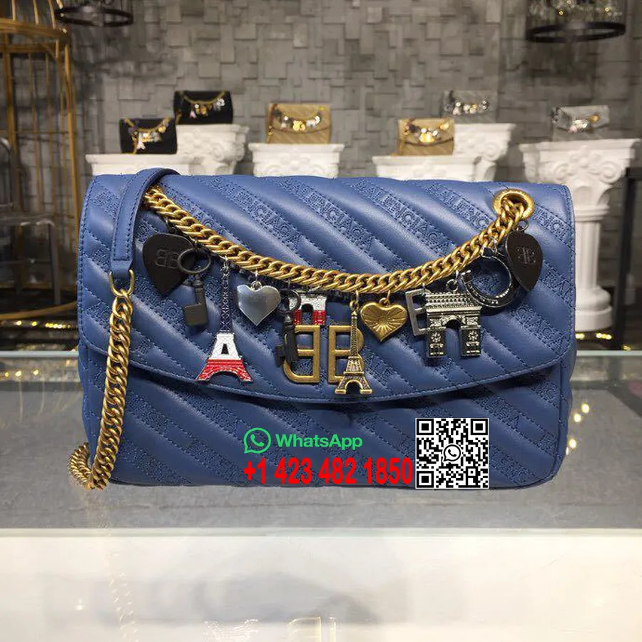 Balenciaga Lock Runde Umhängetasche Mit BB-Logo, Gesteppt, Matelasse-Charms, Kette, 28 Cm, Kalbsleder, Frühjahr/Sommer-Kollektio