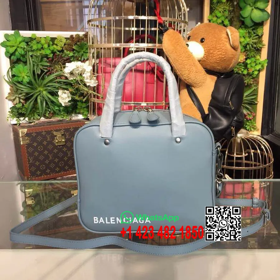 Balenciaga Trīsstūris Kvadrātveida Xs Crossbody Soma Teļa āda Pavasara/vasaras 2018 Kolekcija Gaiši Zila