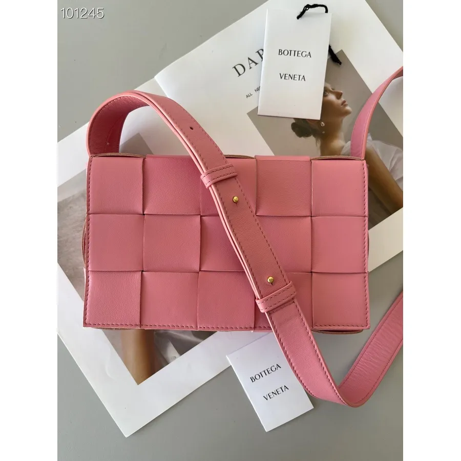 Bottega Veneta Mini Borsa A Cassetta 24 Cm 578004 Pelle Di Agnello Hardware Dorato Collezione Autunno/inverno 2022, Rosa