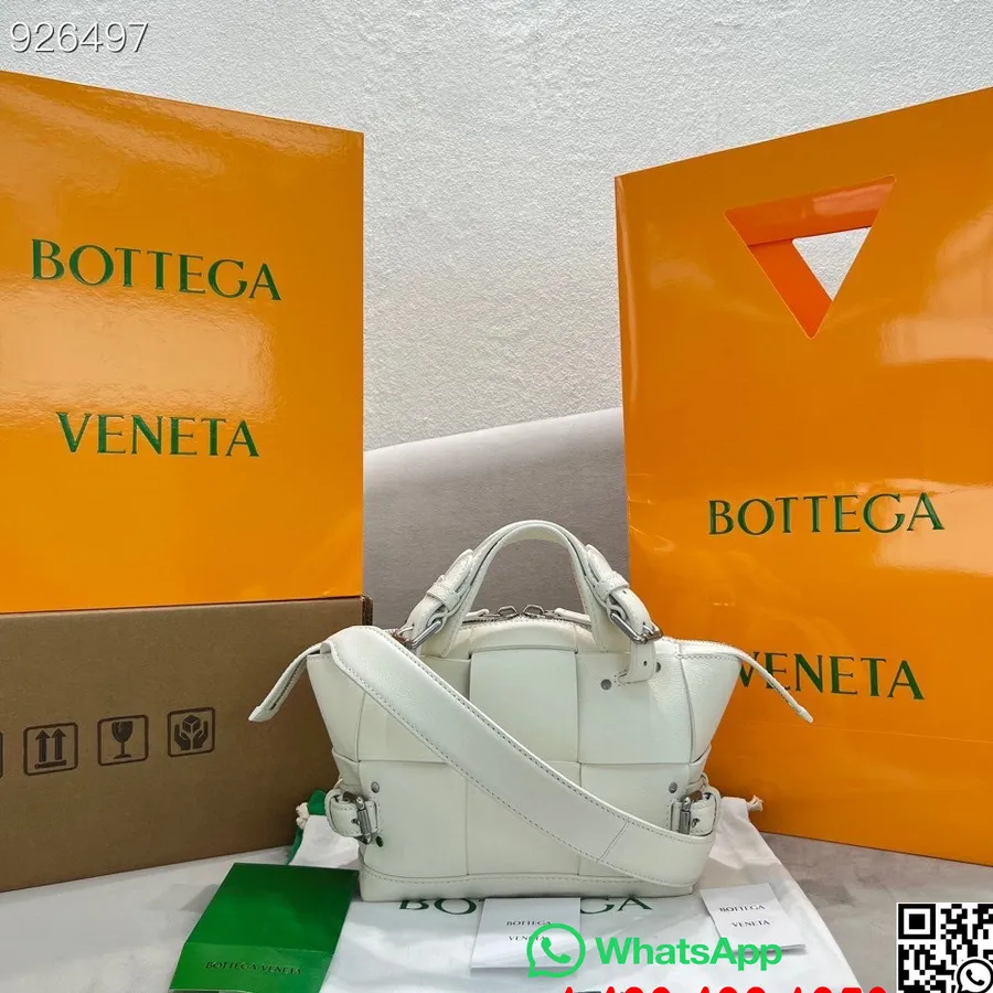 Bottega Veneta Arco Szerszámtáska 33cm 690436 Bivalybőr Bőr 2022 Tavaszi/nyári Kollekció, Fehér