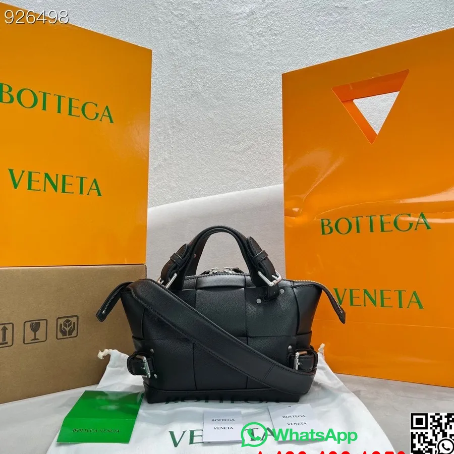 Bottega Veneta Arco Szerszámtáska 33cm 690436 Bivalybőr Bőr 2022 Tavaszi/nyári Kollekció, Fekete