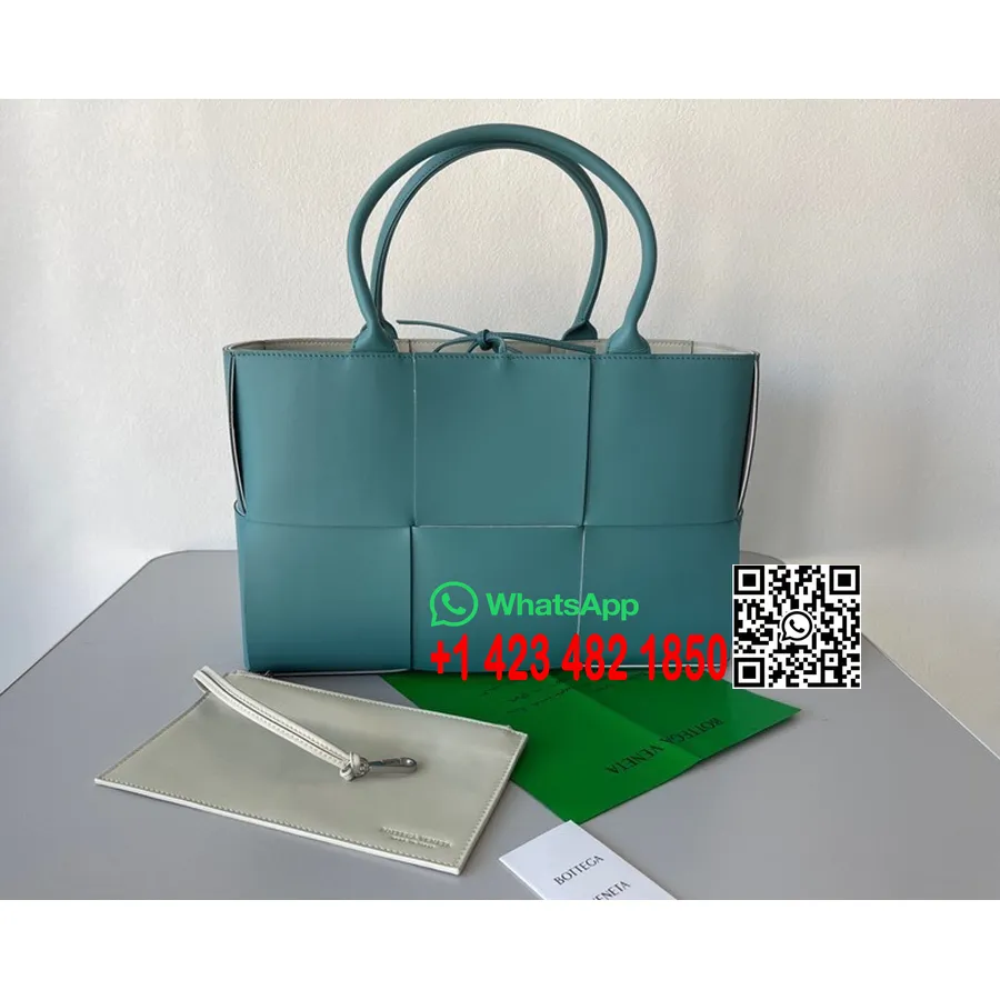 Bottega Veneta Arco Táska 38cm 609175 Borjúbőr 2022 Tavaszi/nyári Kollekció, Fodormenta