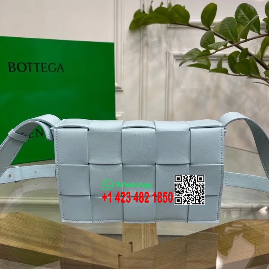 Bottega Veneta Mini Kazettás Táska 24cm 578004 Báránybőr 2022 Tavaszi/nyári Kollekció, Kékeszöld Mosva