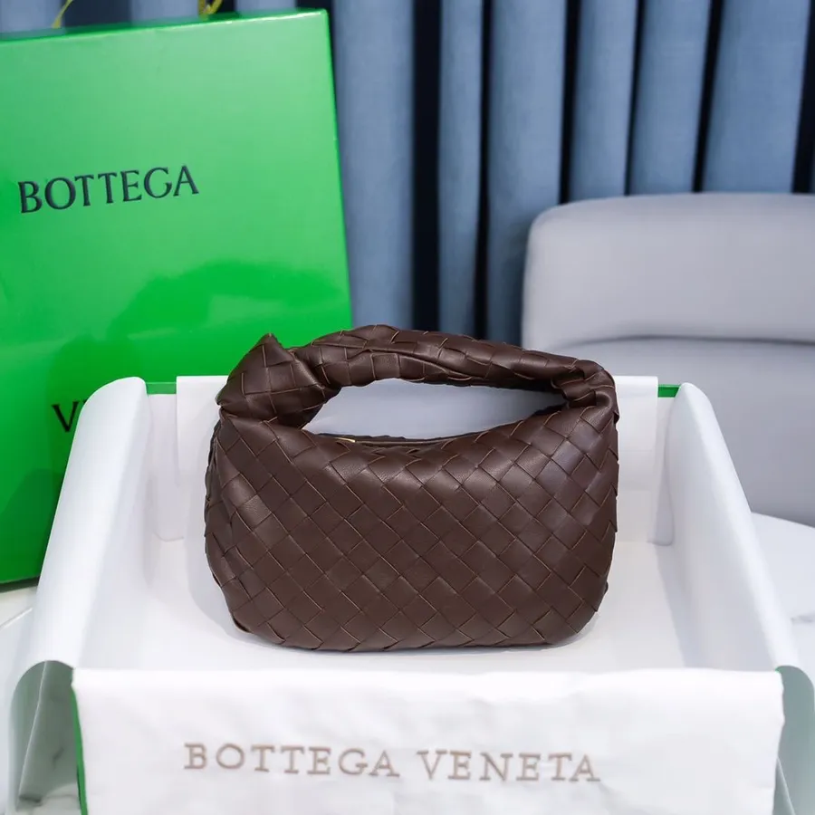 Bottega Veneta Mini Jodie Torba Za čez Ramo 23 Cm 651876 Jagnječje/telečje Usnje Kolekcija Pomlad/poletje 2022, Fondant