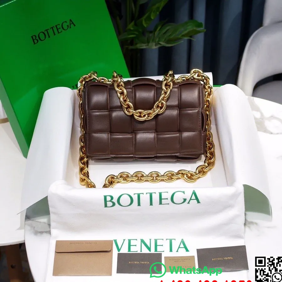 Bottega Veneta подплатена касетна чанта през рамо 26 см 631421 колекция пролет/лято 2022 агнешка кожа, фондан