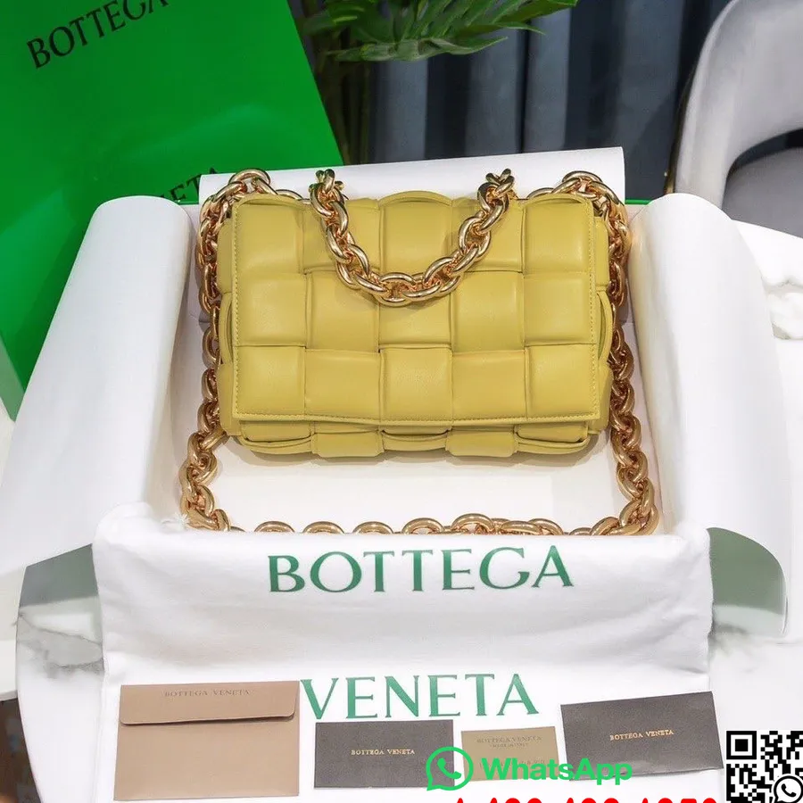 Bottega Veneta подплатена касетна чанта през рамо 26 см 631421 агнешка кожа колекция пролет/лято 2022, масло