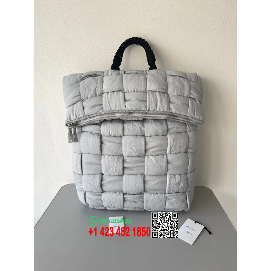 Bottega Veneta Podložen Intreccio Najlonski Nahrbtnik 44 Cm 690891 Kolekcija Pomlad/poletje 2022 Iz Poliamida, Bela