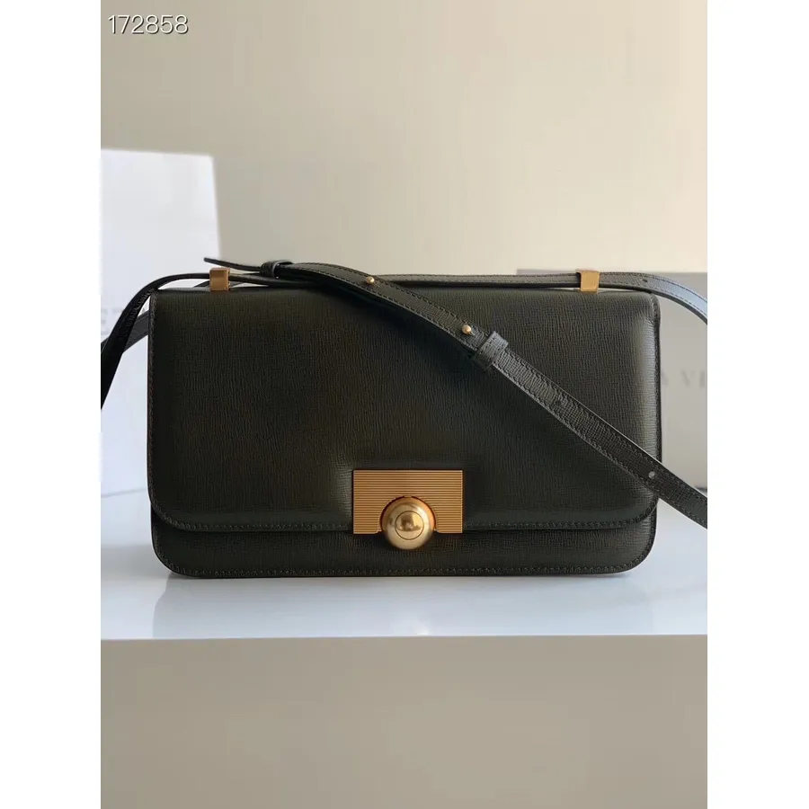 תיק כתף קלאסי Bottega Veneta 28 ס"מ 587222 עור עגל מגורן קולקציית אביב/קיץ 2021, ירוק זית