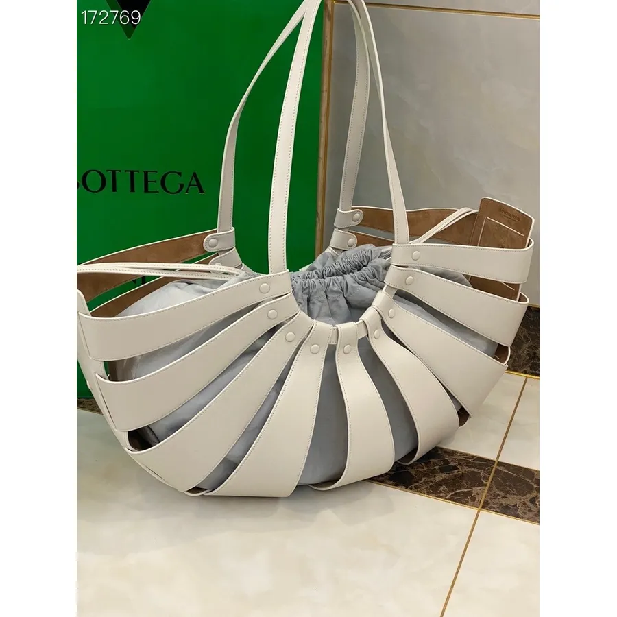 Bottega Veneta The Shell Basket Bag 58cm Papir Kalveskind Guld Hardware Efterår/vinter 2020 Kollektion, Hvid