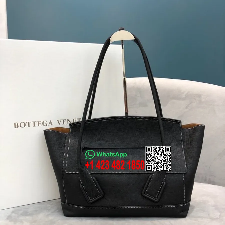 Bottega Veneta Arco Válltáska 48cm Szemcsés Borjúbőr 2020 Tavaszi/nyári Kollekció, Fekete