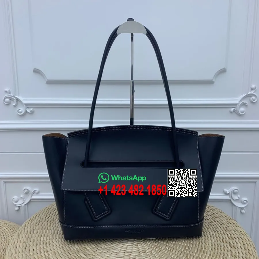 Bottega Veneta Arco Válltáska 48cm Borjúbőr 2020 Tavaszi/nyári Kollekció, Fekete