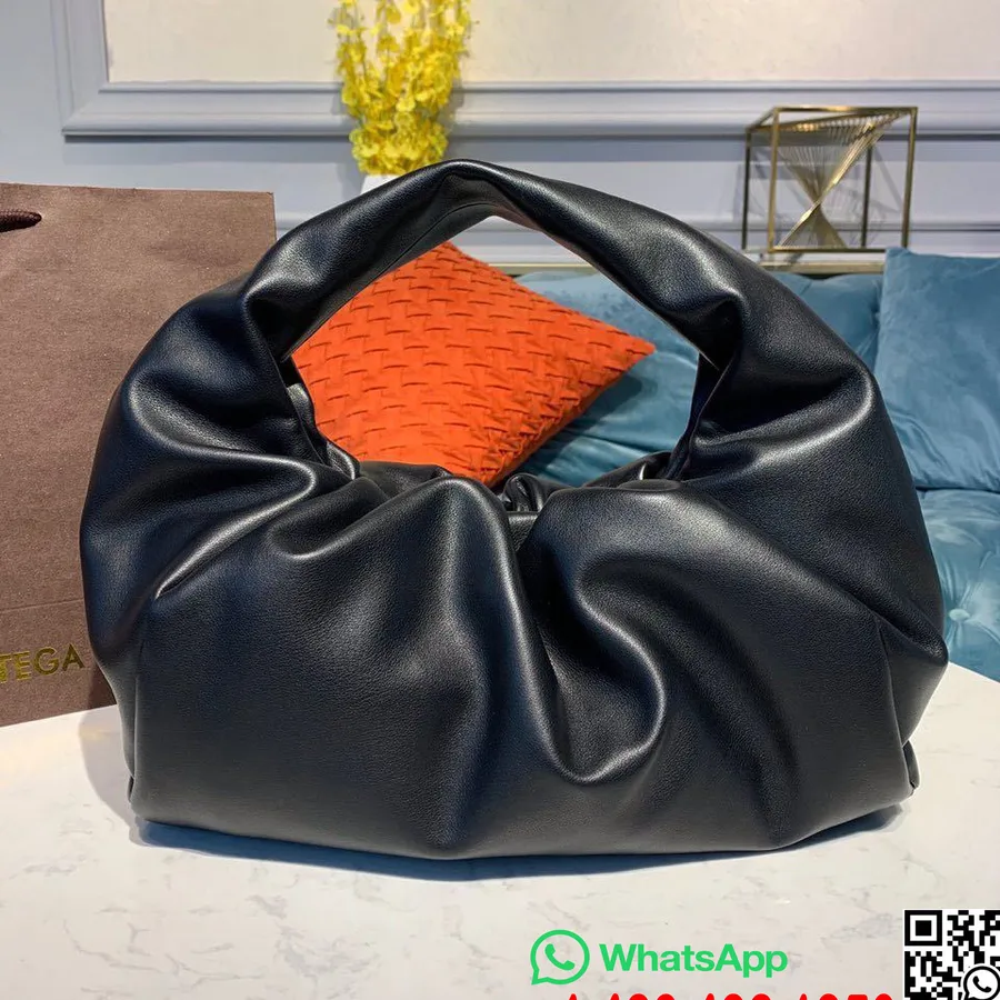 Bottega Veneta A Válltáska Croissant Táska 40 Cm-es Rugalmas Borjúbőr Arany Hardver 2020 Tavaszi/nyári Kollekció, Nero B