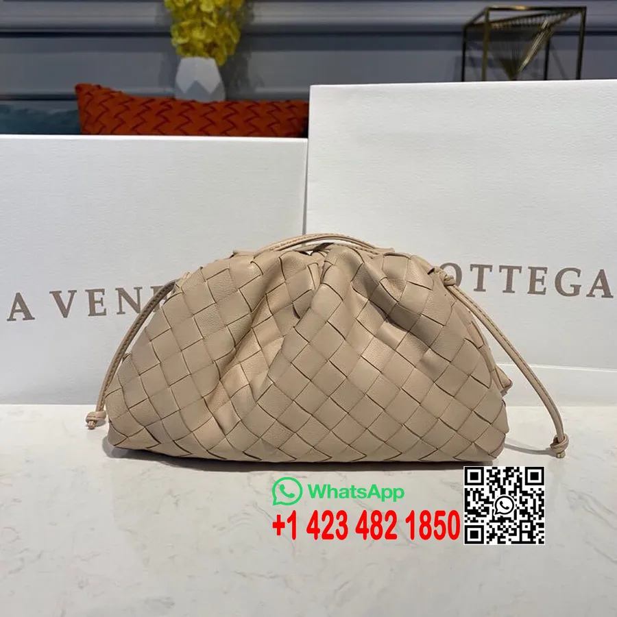 Bottega Veneta Pussilaukku 28cm Intrecciato Nappanahka Syksy/talvi 2019 Mallisto, Nude