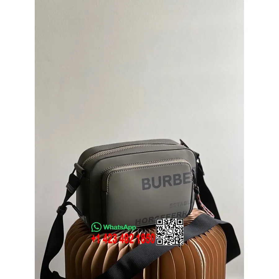 Burberry Horseferry Kamera Crossbody Laukku 21cm Nylon Canvas Kevät/kesä 2022 Kokoelma, Vihreä