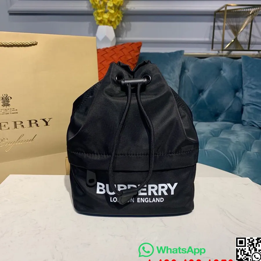 Burberry καμβάς νάιλον τσάντα με κορδόνι 18cm συλλογή φθινόπωρο/χειμώνας 2019, μαύρο