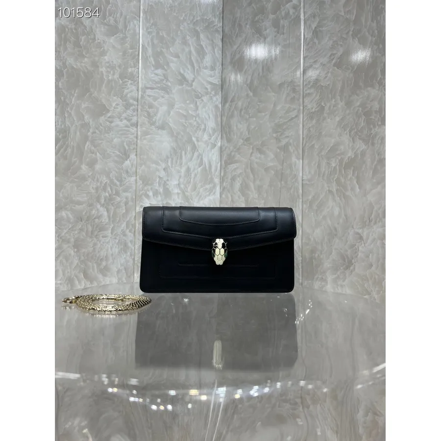 Bvlgari Serpenti Forever Crossbody Táska 25cm B37044 Borjúbőr őszi/téli 2022 Kollekció, Fekete/zöld Malachit