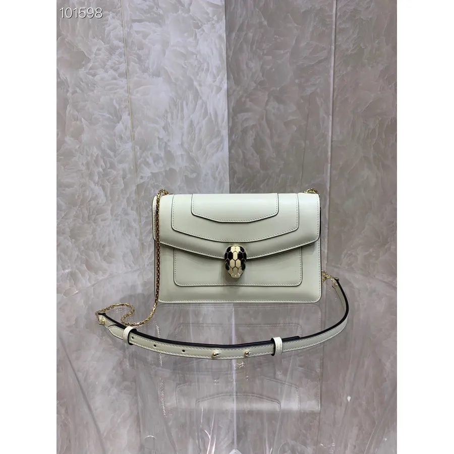 Bvlgari Serpenti Forever Kleine Crossbody Tas 22cm 39174 Kalfsleer Collectie Herfst/winter 2022, Wit/groen Malachiet