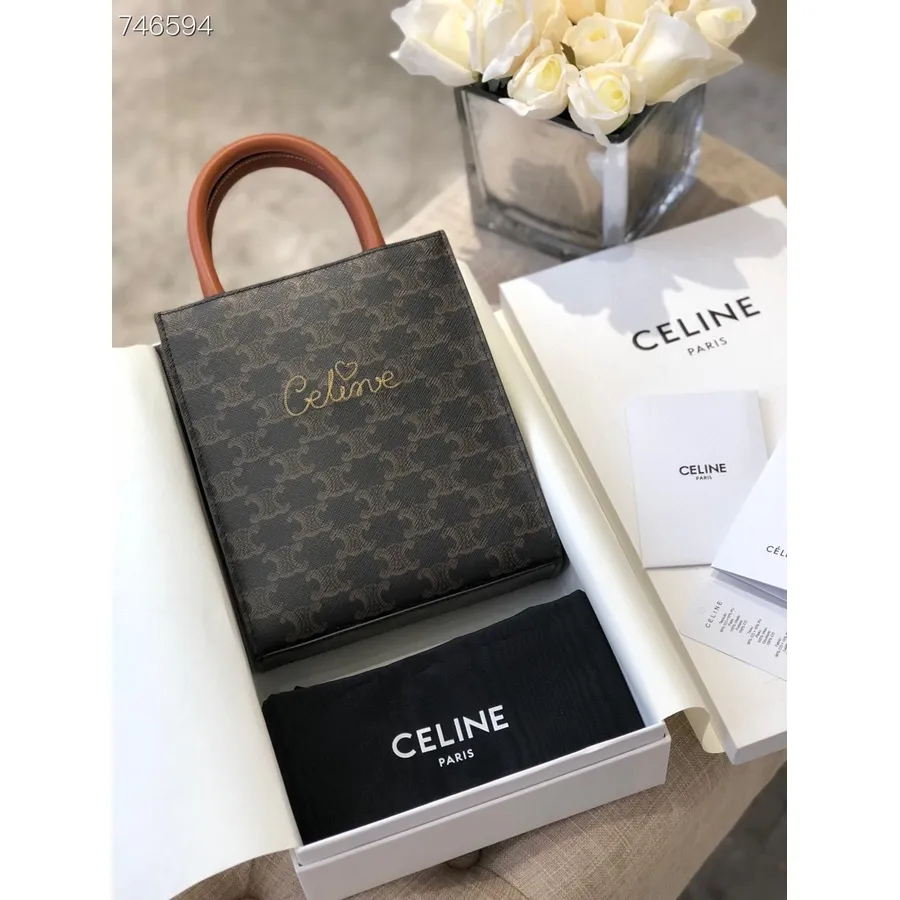 Geanta Celine Cabas Cu Curea 18cm Piele De Vitel Triomphe Colectia Primavara/vara 2022, Negru