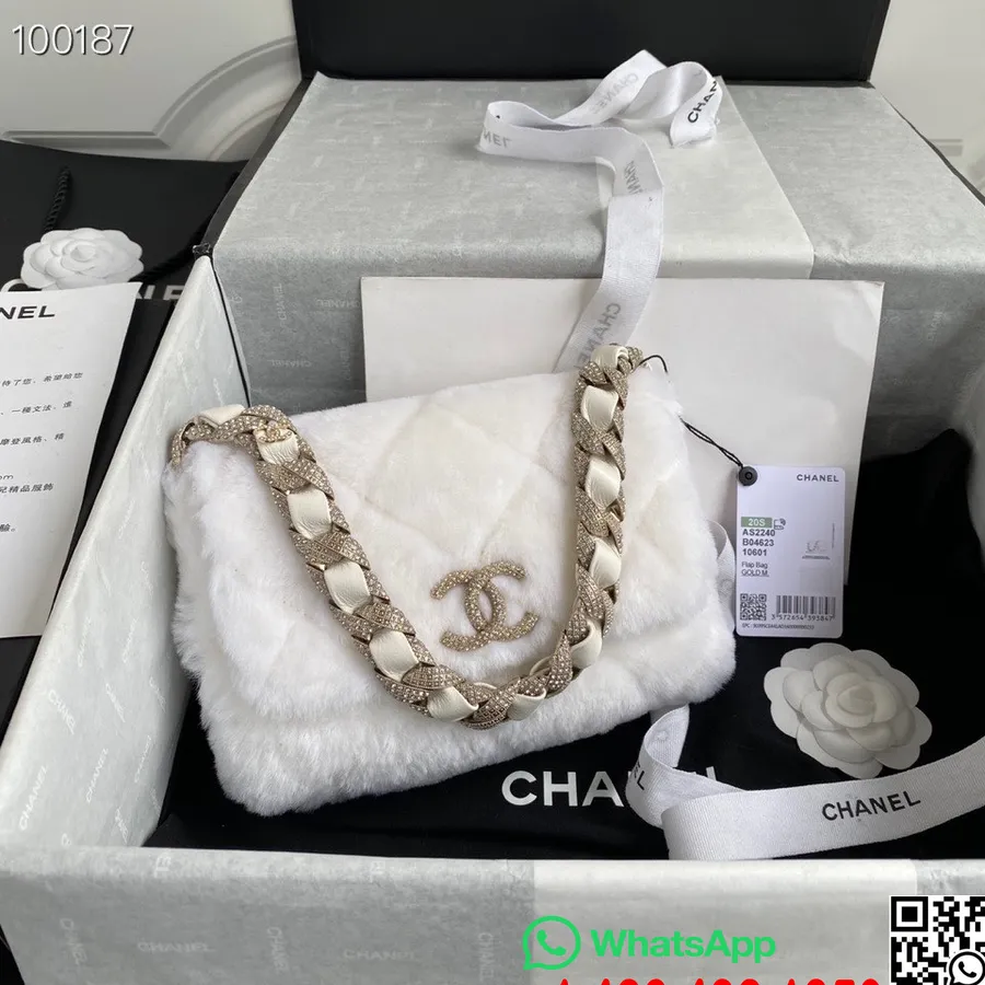 Сумка Chanel с клапаном из овчины, 22 см, As2240, кожа ягненка, стразы, металл, серебристая фурнитура, коллекция осень/зима 2022