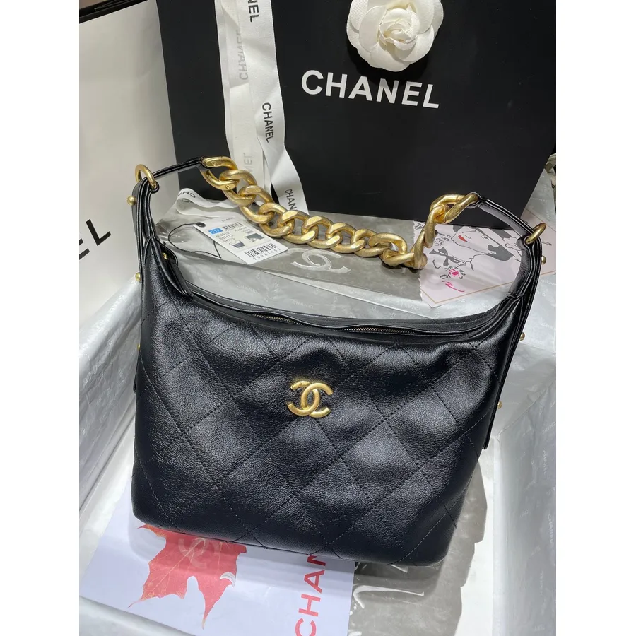 Sac Hobo Chanel 28cm As2910 Cuir De Veau Matériel Doré Collection Printemps/été 2022, Noir