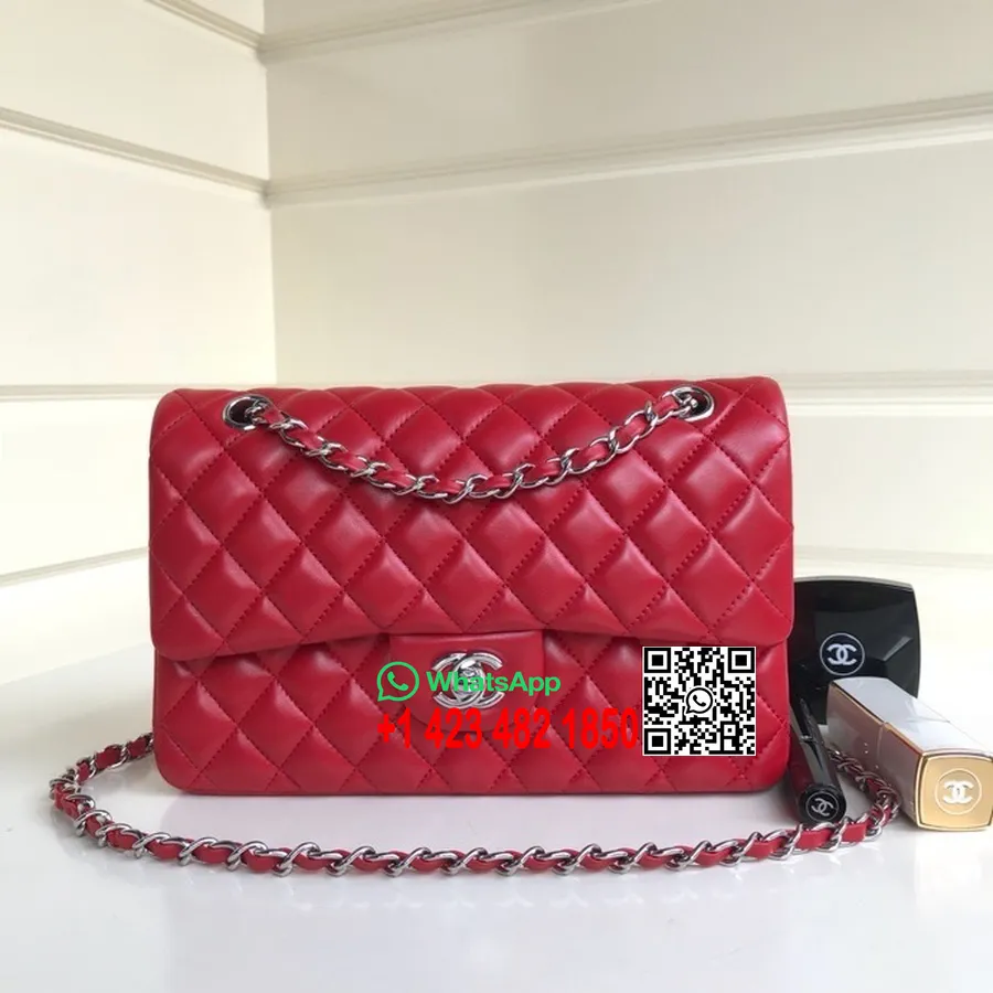 Bolso Clásico Con Solapa De Chanel 25 Cm As1112 Herrajes Plateados Piel De Cordero Colección Primavera / Verano 2022, Rojo