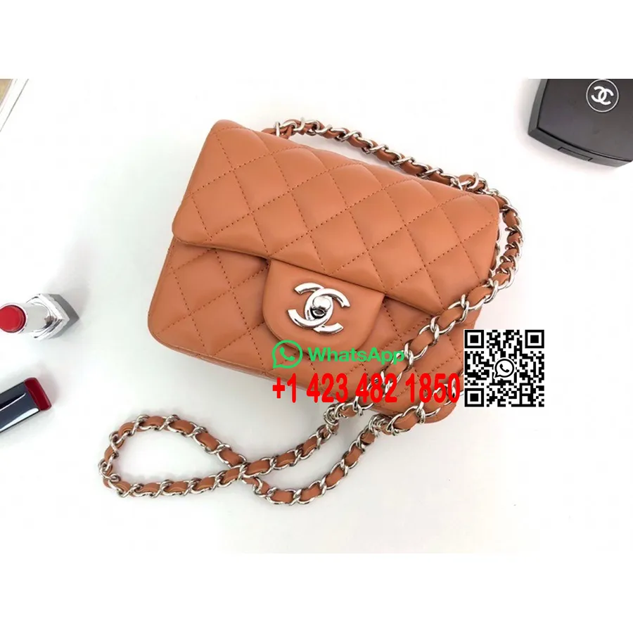 Chanel Classic Mini Klappkott 18cm As1115 Riistvara Lambanahast Kevad/suvi 2022 Hõbe Kollektsioon, Pruun