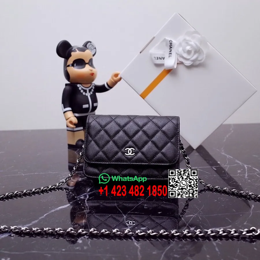 Chanel Mini Woc Taška 15cm A169 Zrnitá Teľacia Koža Strieborný Kolekcia Jar/leto 2022, čierna