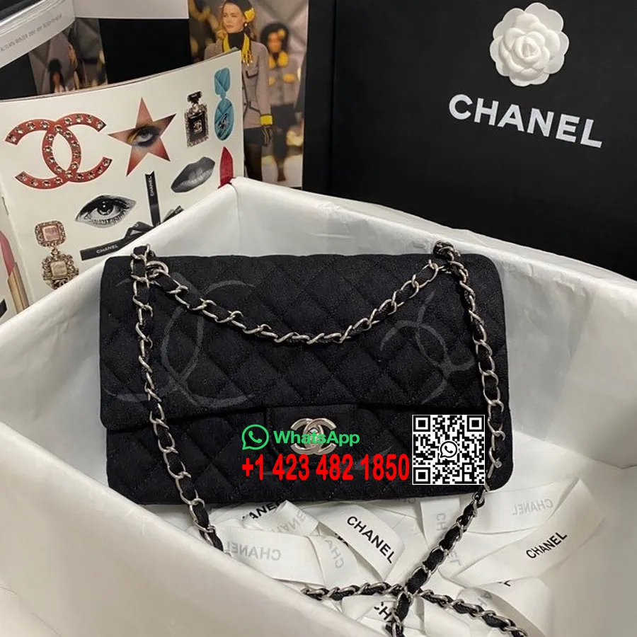 Chanel Denim Bolsa Clássica Com Aba 25 Cm Ouro Hardware Cruzeiro Coleção Primavera/verão 2022, Preto