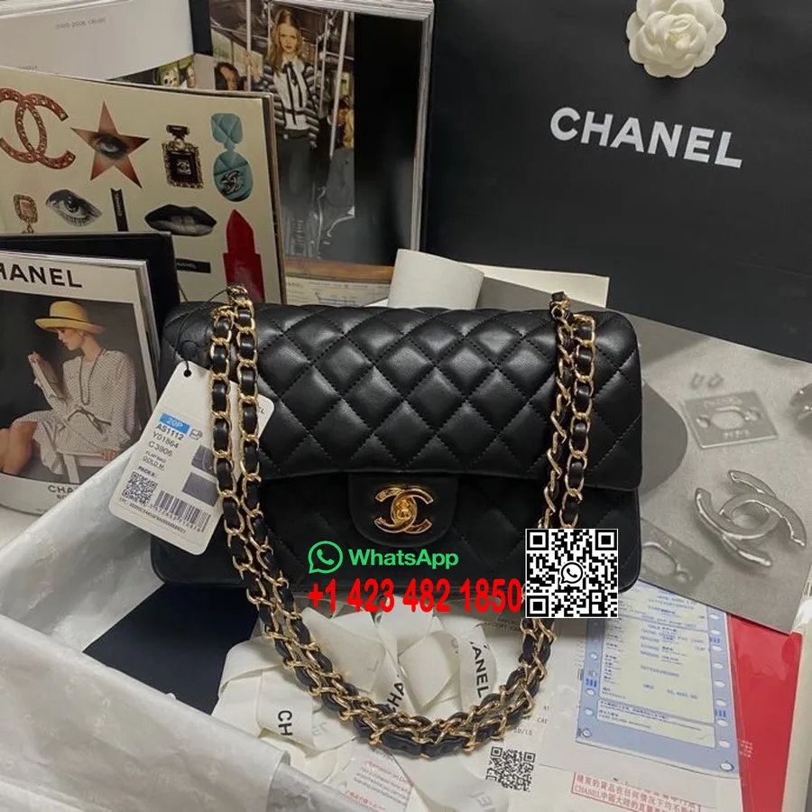 Класическа чанта с преливащи се капаци на Chanel, 25 см, агнешка кожа, златиста твърда круизна колекция пролет/лято 2022 г.,