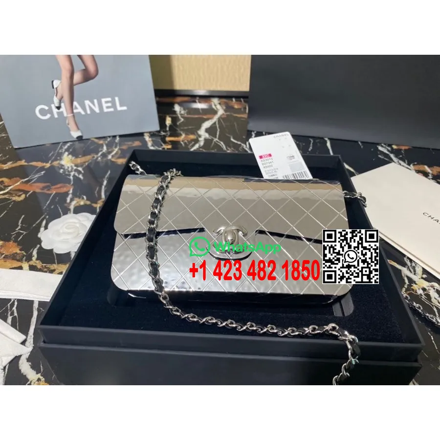 Chanel Klasik Kapaklı Debriyaj Gece çantası 18cm As3012 Kuzu Deri Ilk/yaz 2022 Koleksiyonu, Gümüş