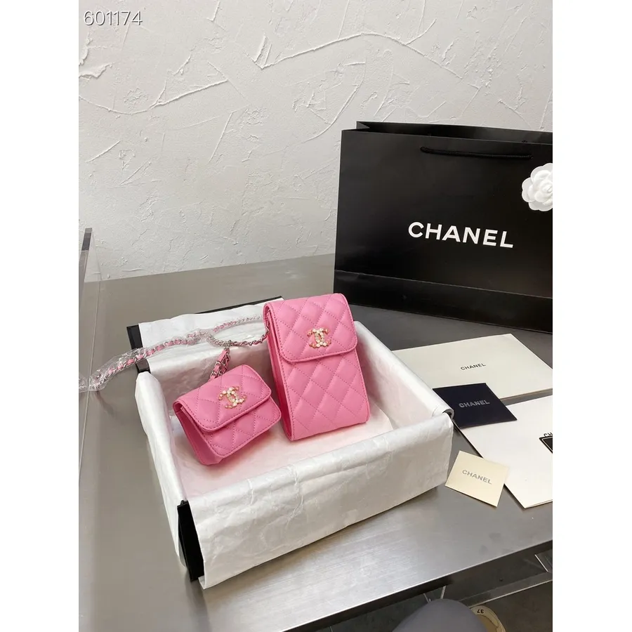 Chanel Candy Handytasche Und Airpods Pro-Halter, 18 Cm/8 Cm Genarbtes Kalbsleder, Goldfarbene Hardware, Frühjahr/sommer-kollekti