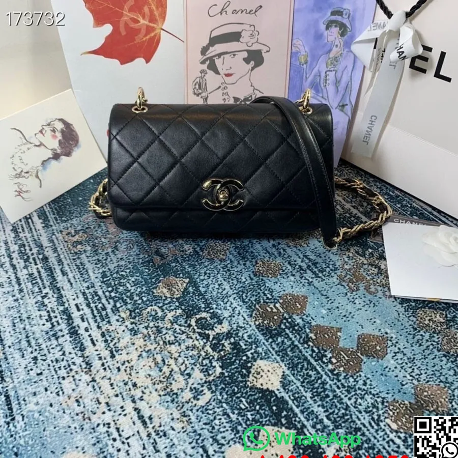 Kabelka Chanel S Klapkou 22cm As2317 Jehněčí Kůže Lak Hardware Cruise 2021 Sezónní Kolekce, černá