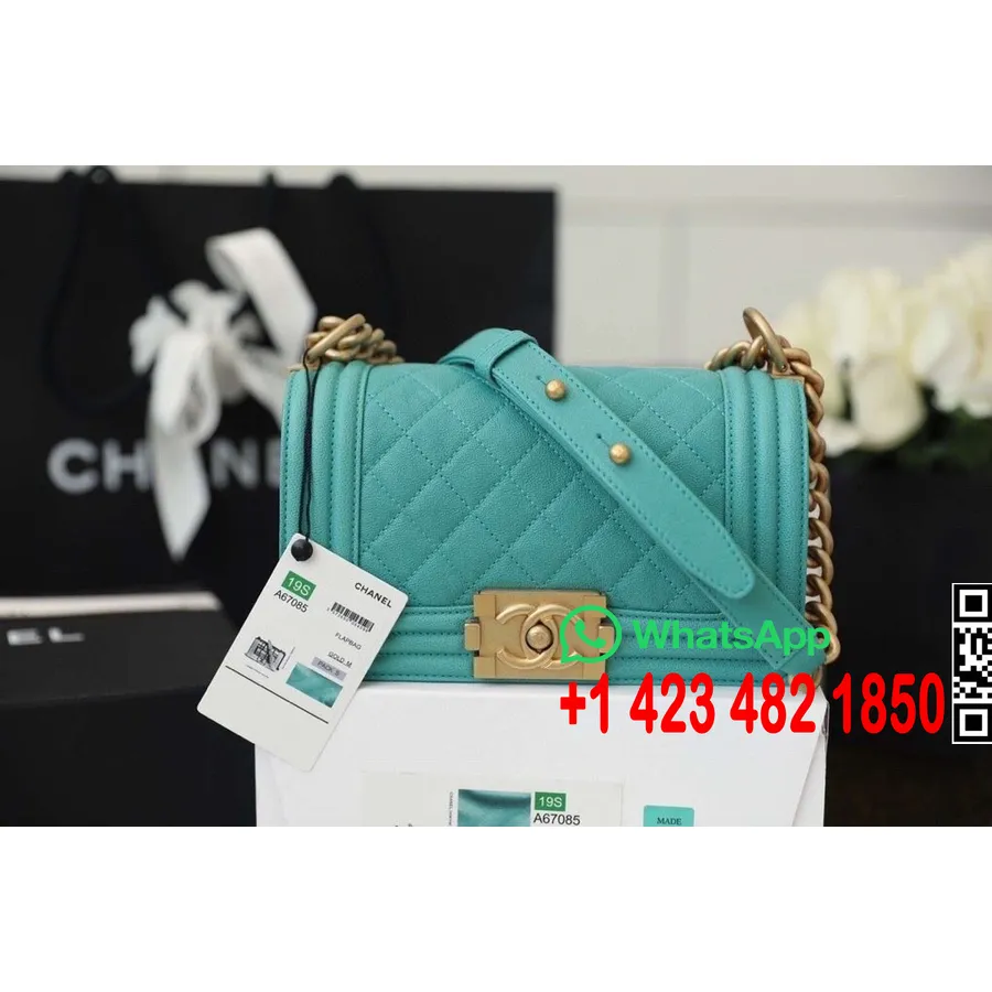 Sac Chanel Le Boy 20cm Cuir Caviar Matériel Doré Collection Printemps/été 2020, Turquoise