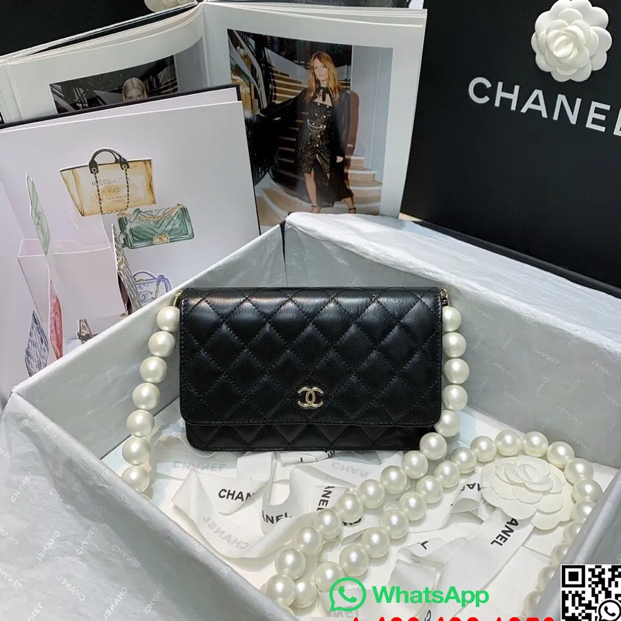 Geantă Woc Chanel Cu Bandă Perlata 20 Cm Piele De Miel Feronerie Aurie Colecția Toamnă/iarna 2020, Negru