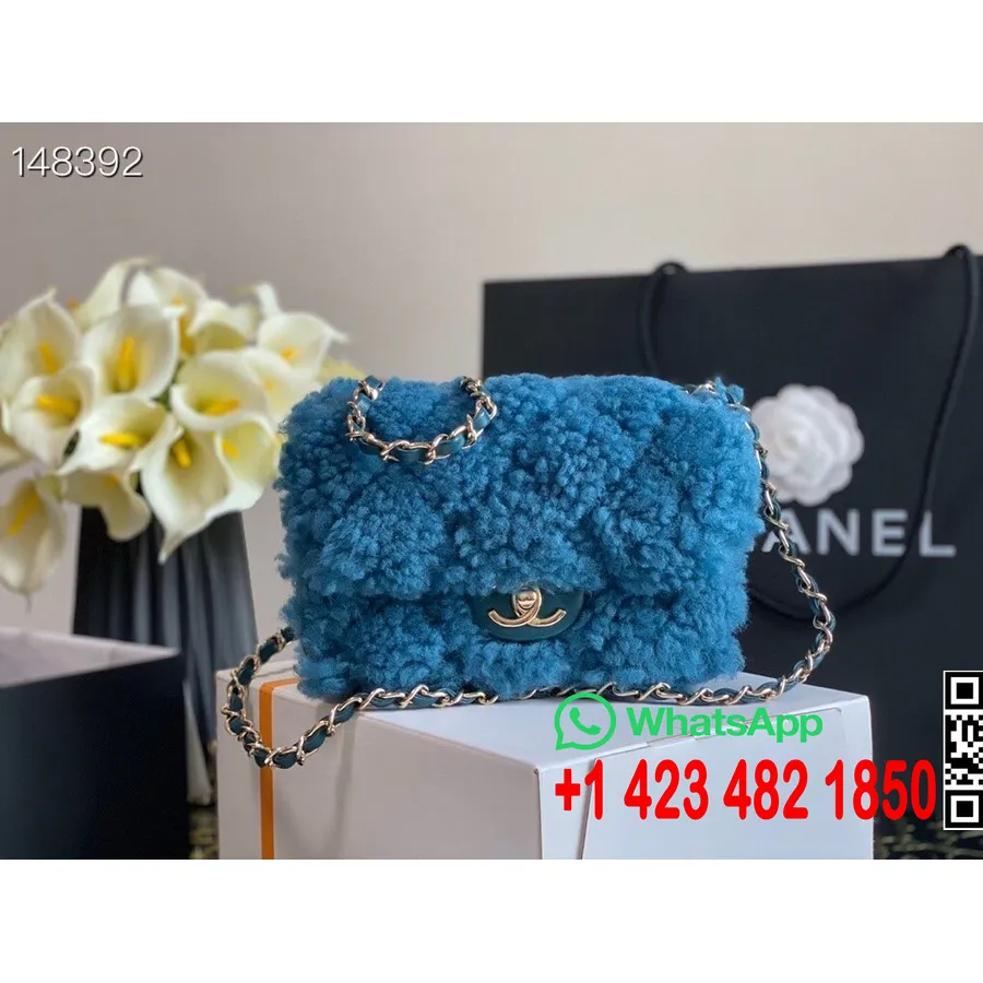 Chanel Flap Bag 20cm Shearling Fur/Sheepskin Leather Fall/Winter 2020 Collection, Blue