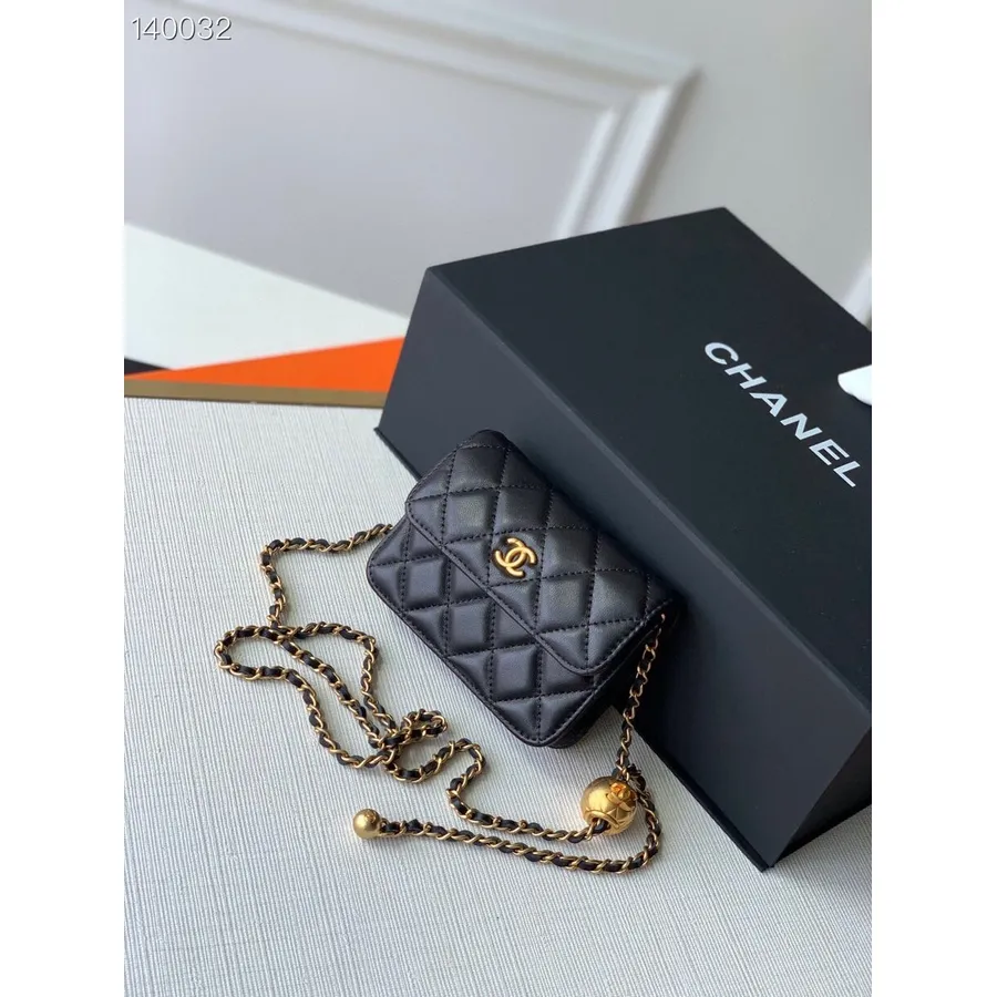 Chanel Mini Kabelka Do Pasu S řetízkem 12cm Jehněčí Kůže Zlatý Hardware Kolekce Podzim/zima 2020, černá