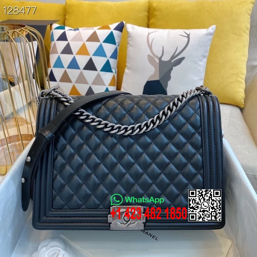 Sac Chanel Leboy 28cm A067087 Cuir D'agneau Matériel Argenté Vieilli Collection Automne/hiver 2020, Noir