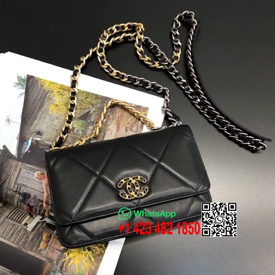 Chanel 19 Woc Tas 20cm Lamsleer Lente/zomercollectie 2020, Zwart